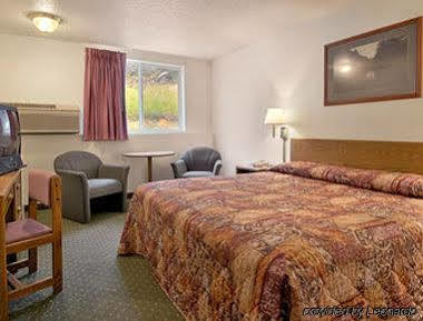 Super 8 By Wyndham Custer/crazy Horse Area 2*