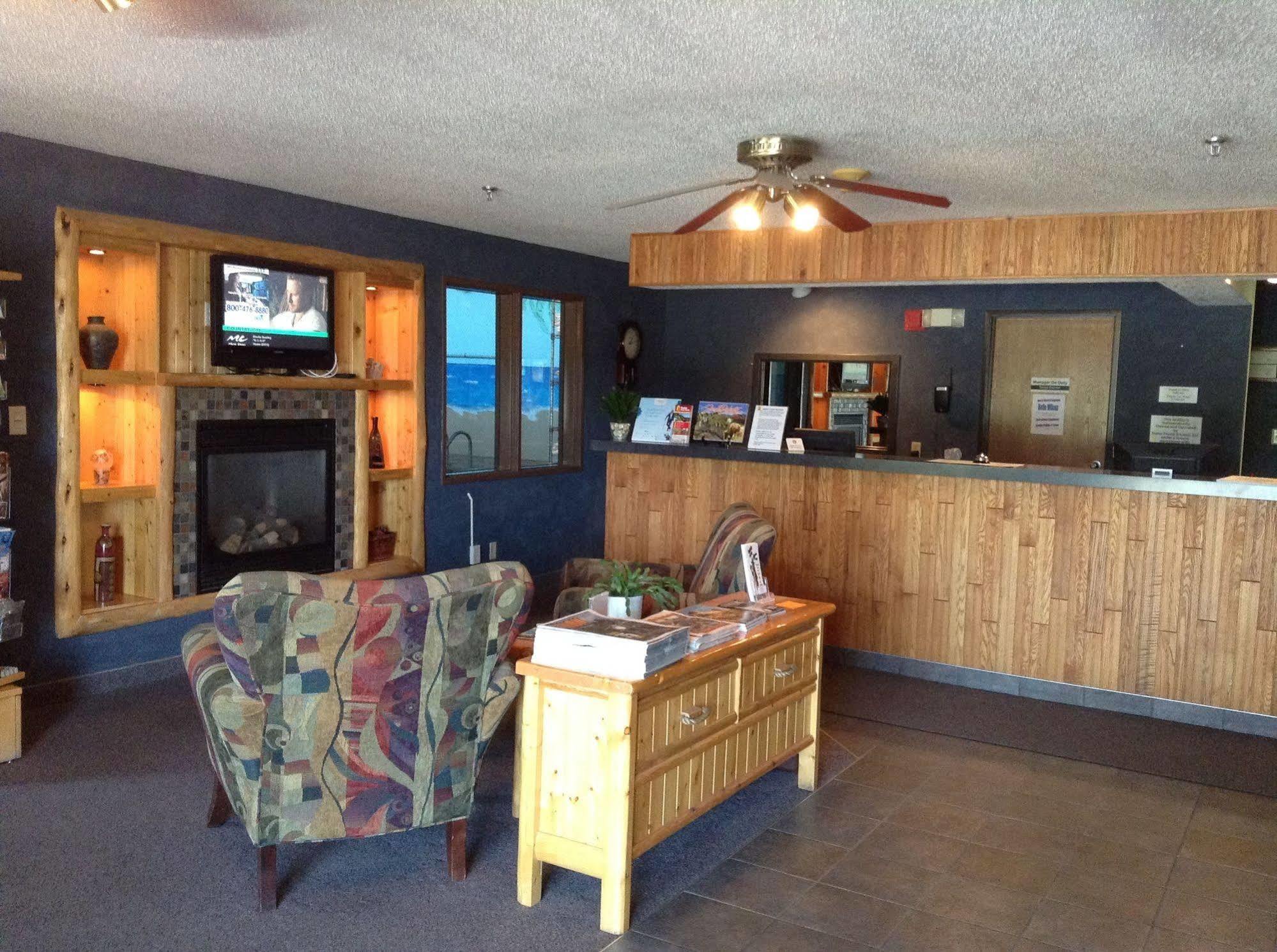 Super 8 By Wyndham Custer/crazy Horse Area